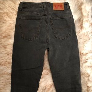 Levi’s vintage hi-rise skinny jeans 25 NWOT